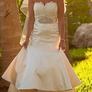 Lazaro 3207 wedding dress in Ivory. Veil in Ivory.